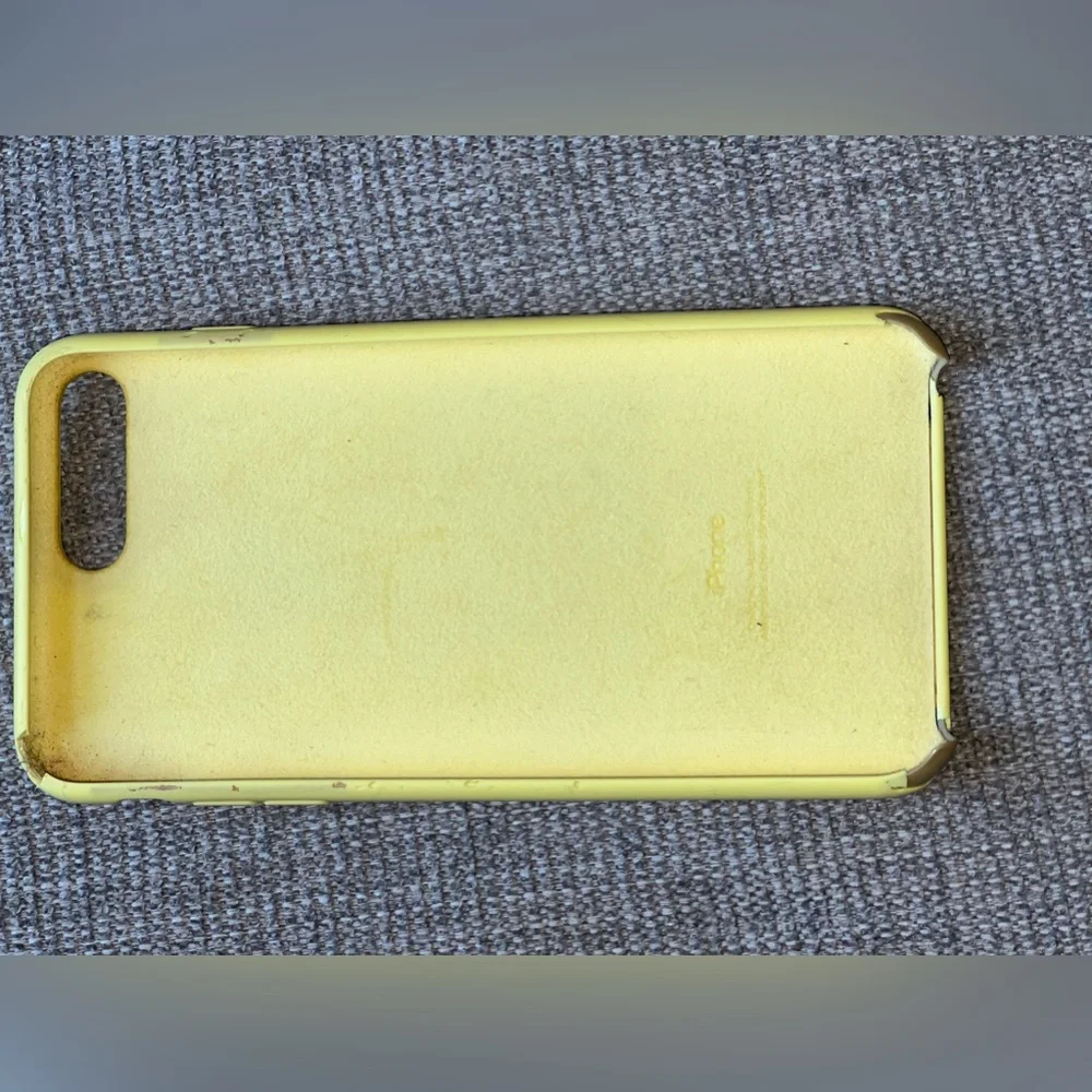 Apple iPhone 8+ Phone Case - Light Yellow